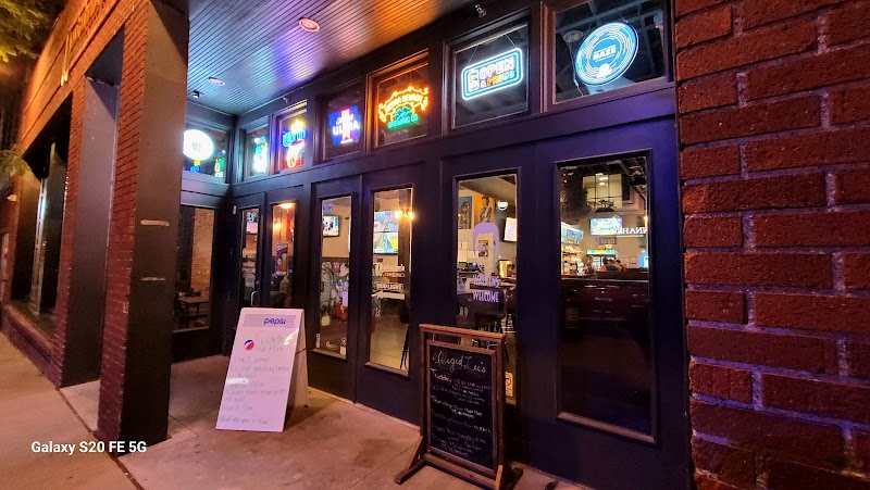 Quinton's Bar & Deli