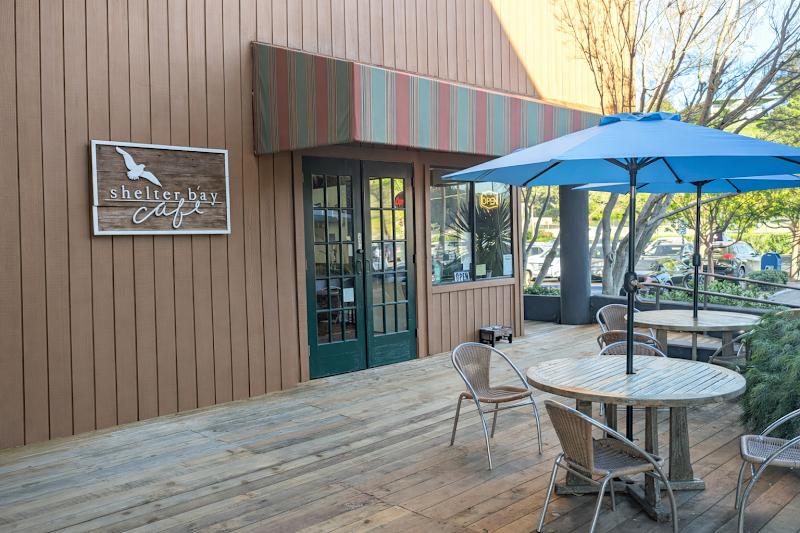 Shelter Bay Cafe