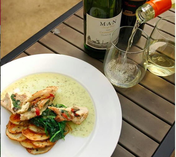 Saladelia Cafe & Catering