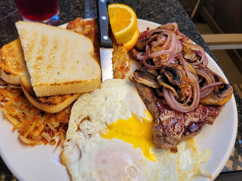 The Café at Michael David Winery