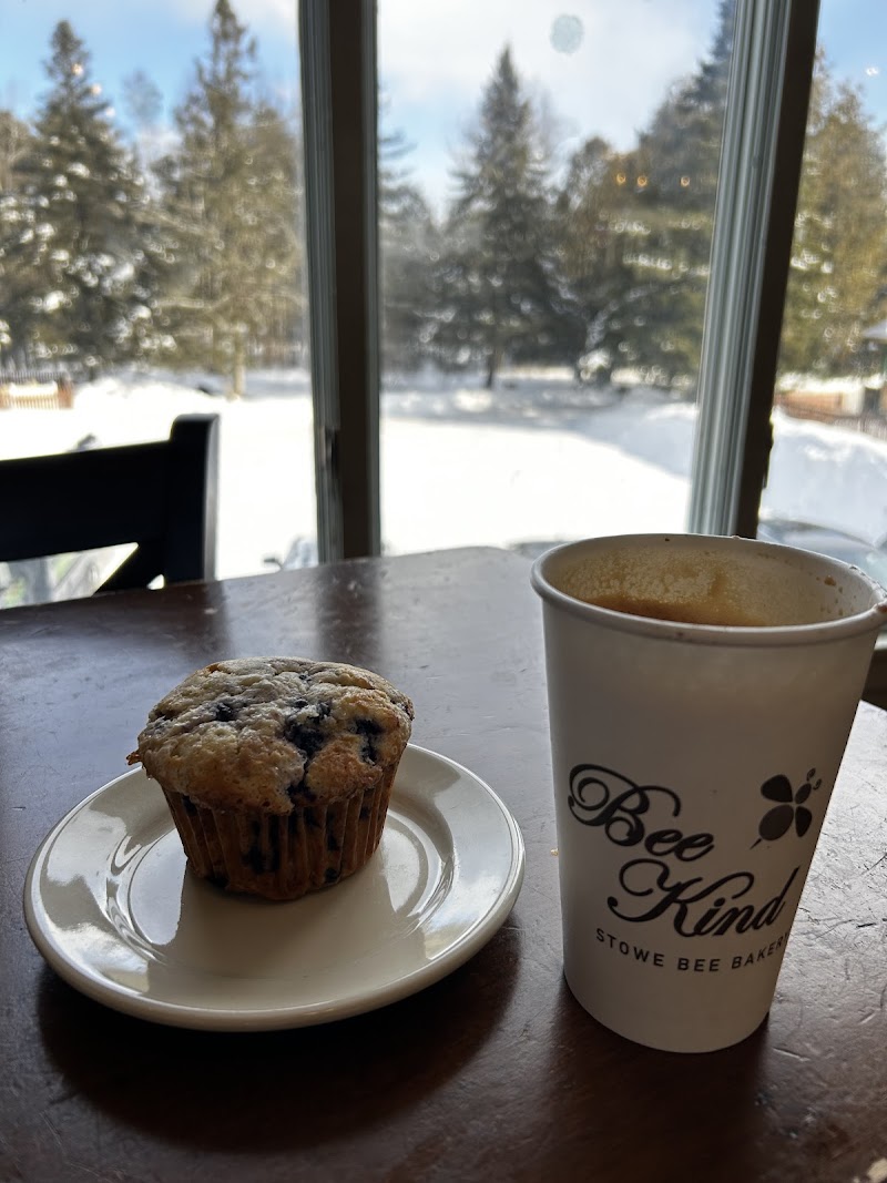 Stowe Bee Bakery & Cafe