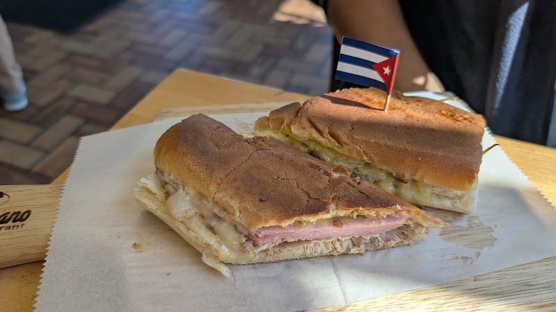 El Artesano Restaurant