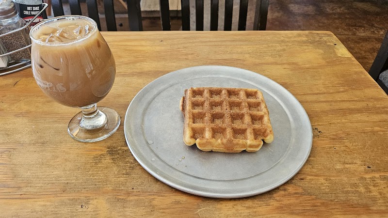 Moke's Coffee & Kitchen