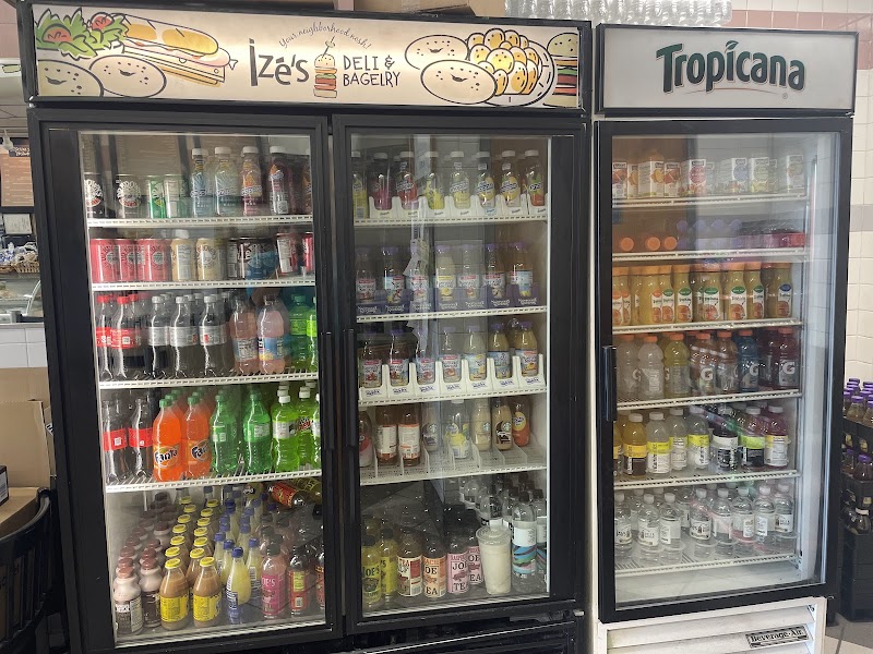 Izes Deli & Bagelry