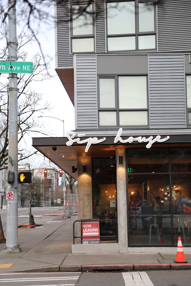 Sip House - Seattle Vietnamese Coffee Shop