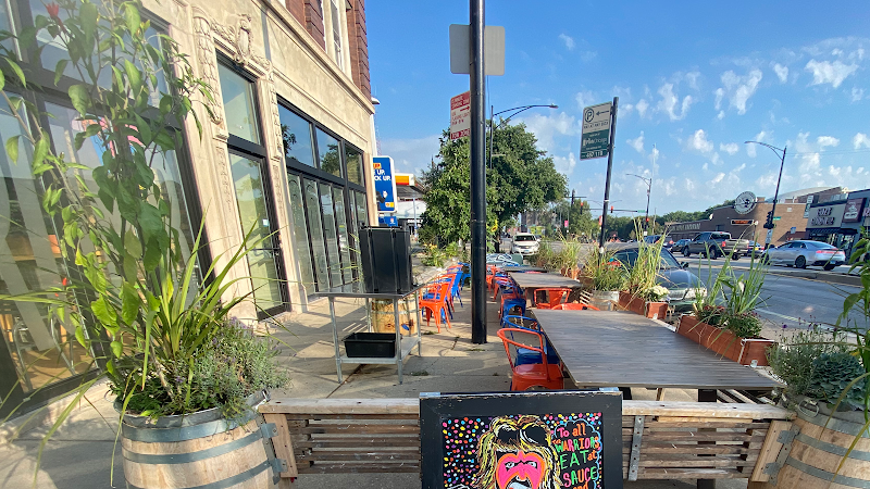 Sauce & Bread Kitchen