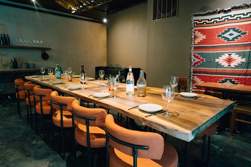 KINTO Cozy & Authentic Georgian Restaurant