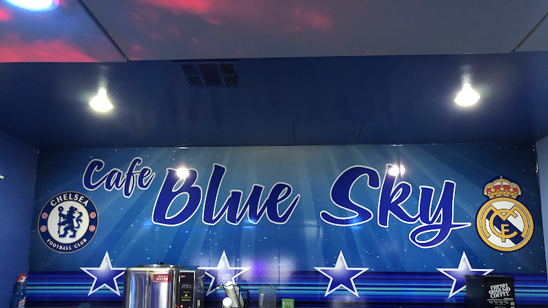 Cafe Blue Sky