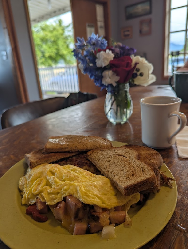 Handy Creek Bakery and cafe