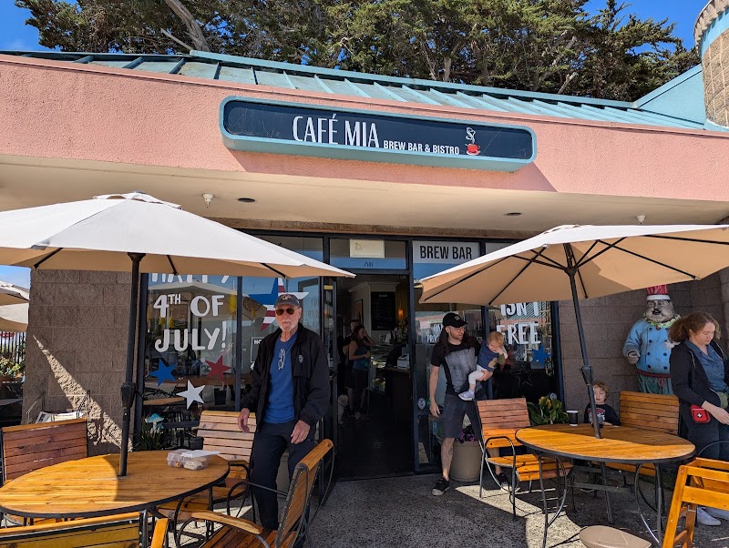 Café Mia Brew Bar & Bistro