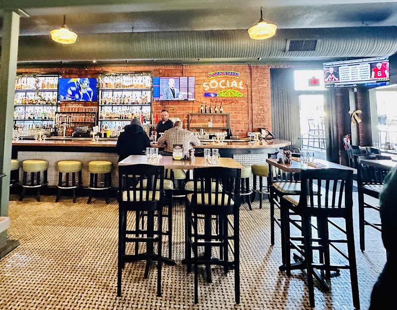 Third Street Social South Plaza