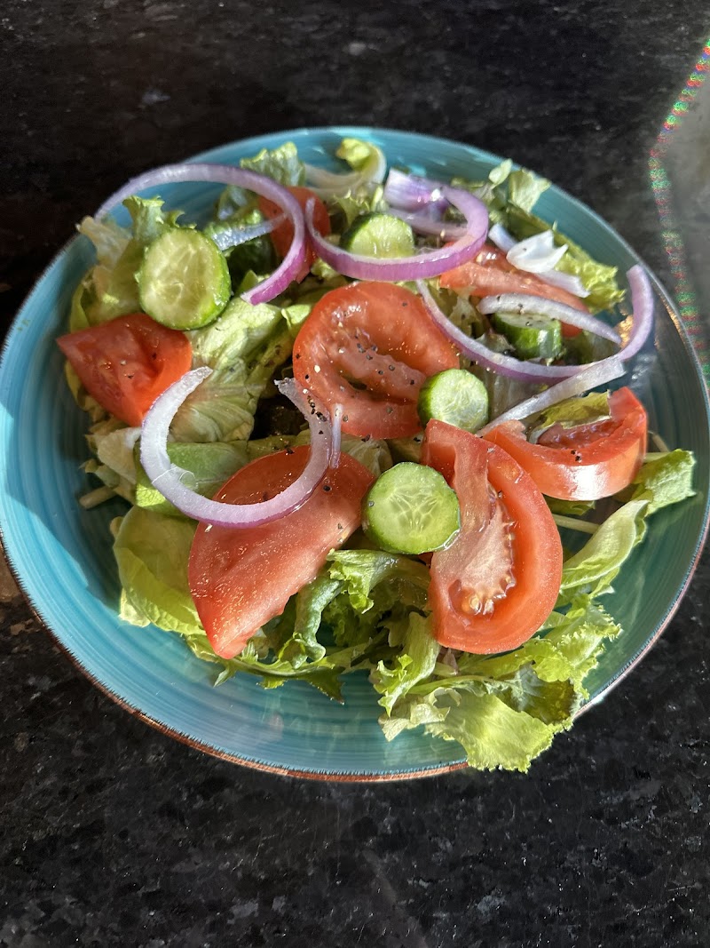 LE ROI LOUNGE AND BAR