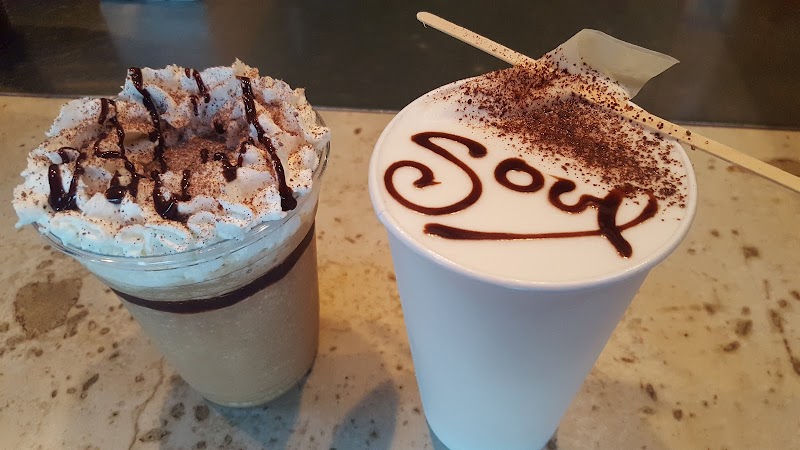 Tupelo Coffee & Roasting