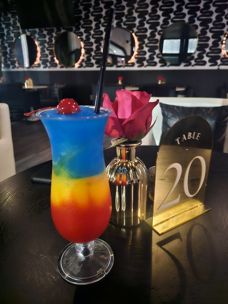 S'Lush Daiquiri Lounge and Grill