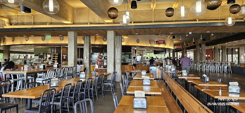 Hampshire Dining Commons