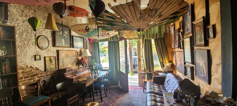 Dr. Bombay's Underwater Tea Party