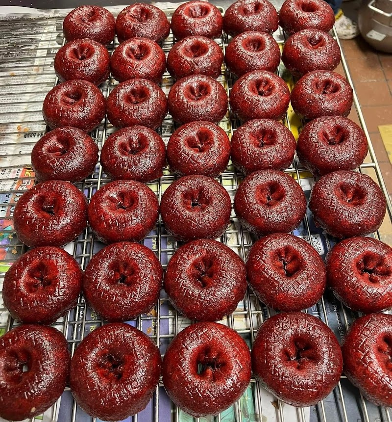 BoSa Donuts