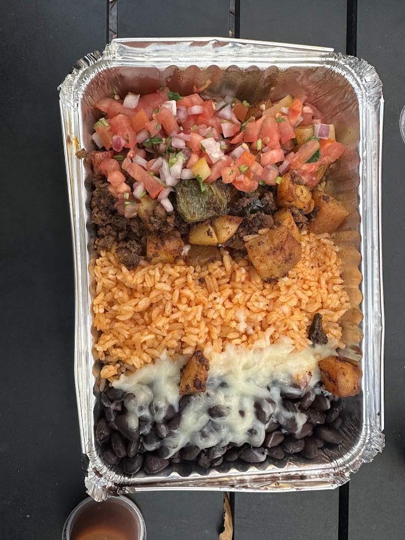 Chilacates Central Square