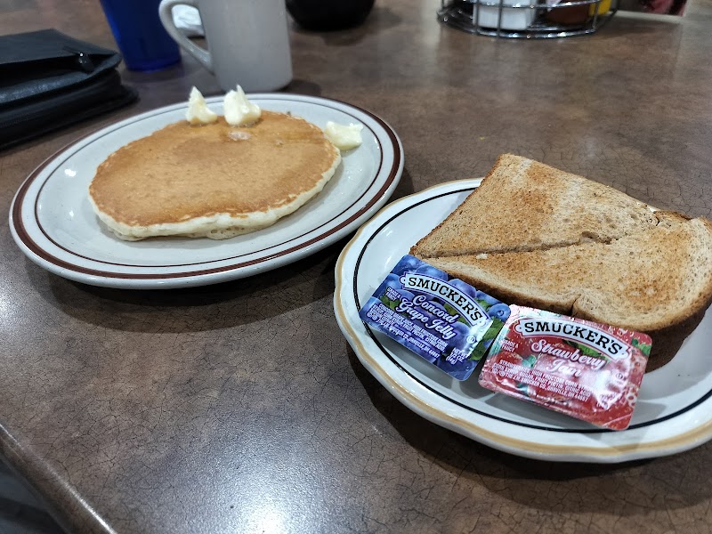 George's Lakeview Café