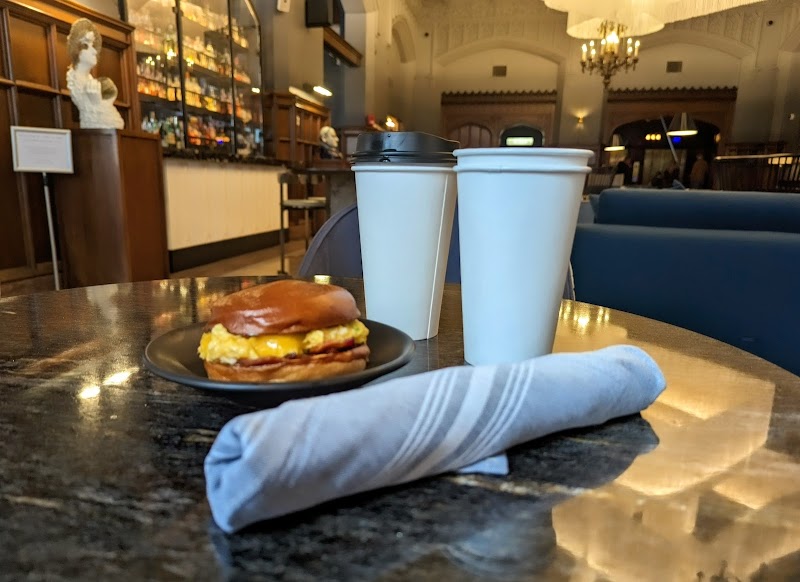 Lobby Market by Hotel Kansas City