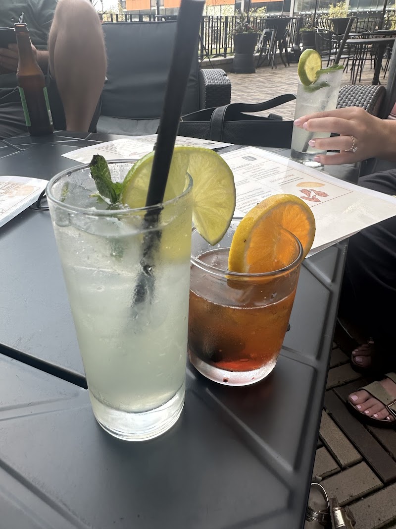 Wallace's Whiskey Room & Kitchen