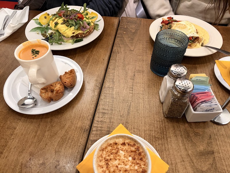 Douceur De France - Bakery & Brunch