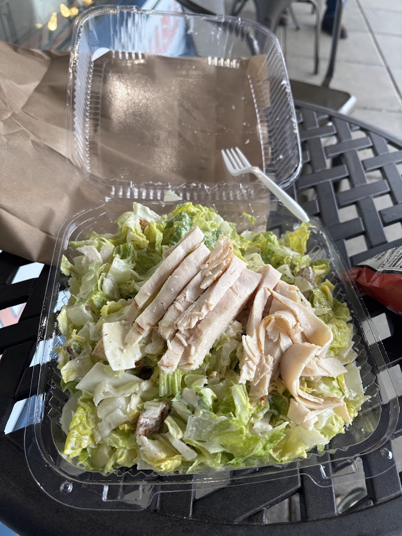 Fishermen’s Green Market & Deli