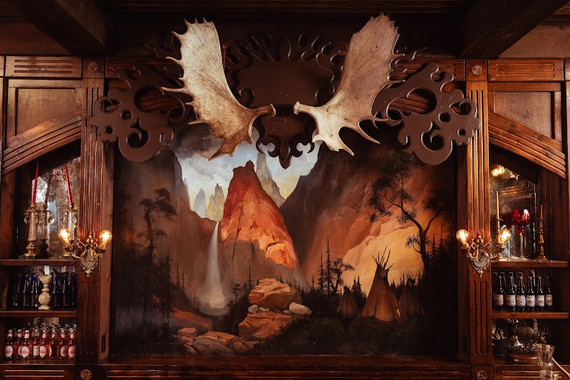 Saddle Rock Saloon & Speakeasy