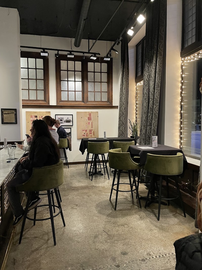 The New Northwestern Cocktail & Wine Bar