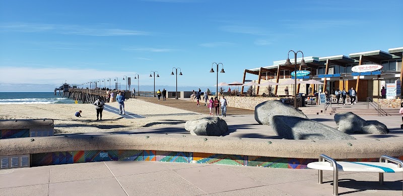 Cow-A-Bunga Ice Cream & Coffee