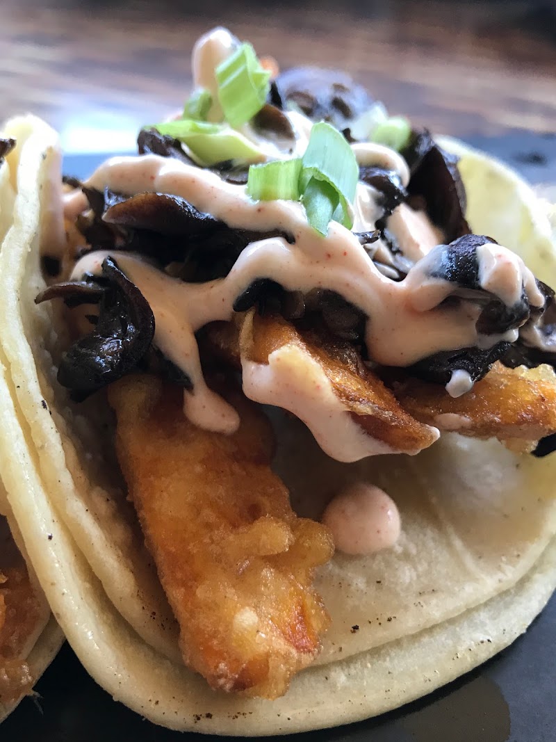 Saucony Creek Franklin Station Brewpub