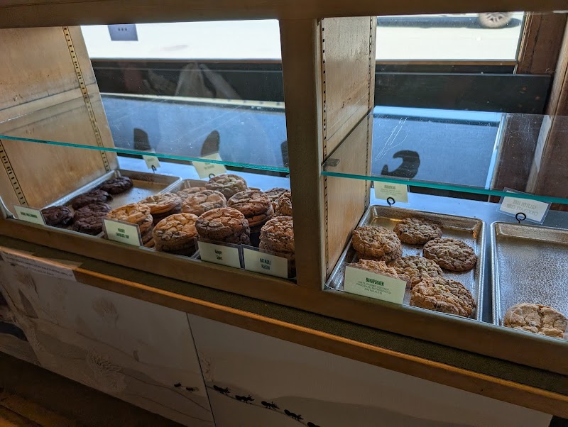 Mendocino Cookie Co & Zappa's Coffee