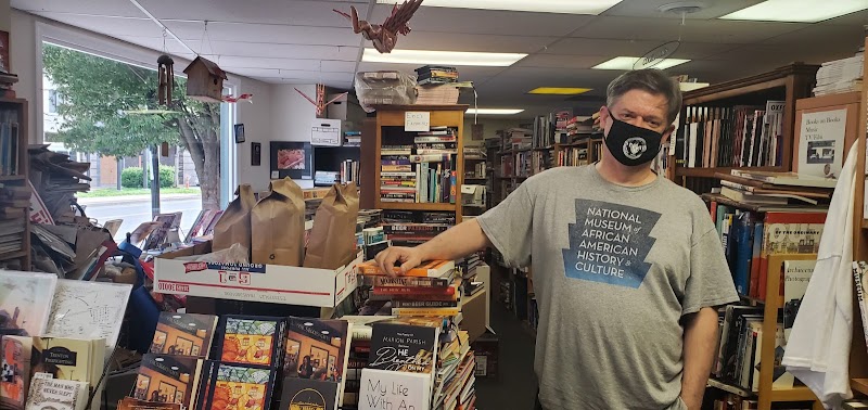 Classics Books & Gifts