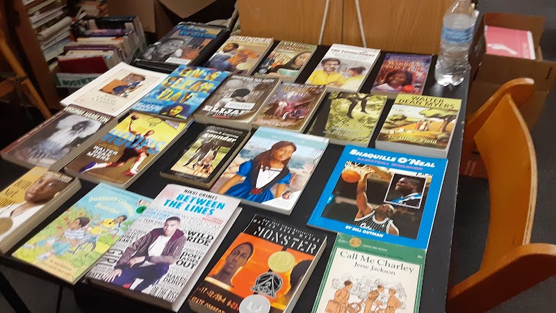 Classics Books & Gifts